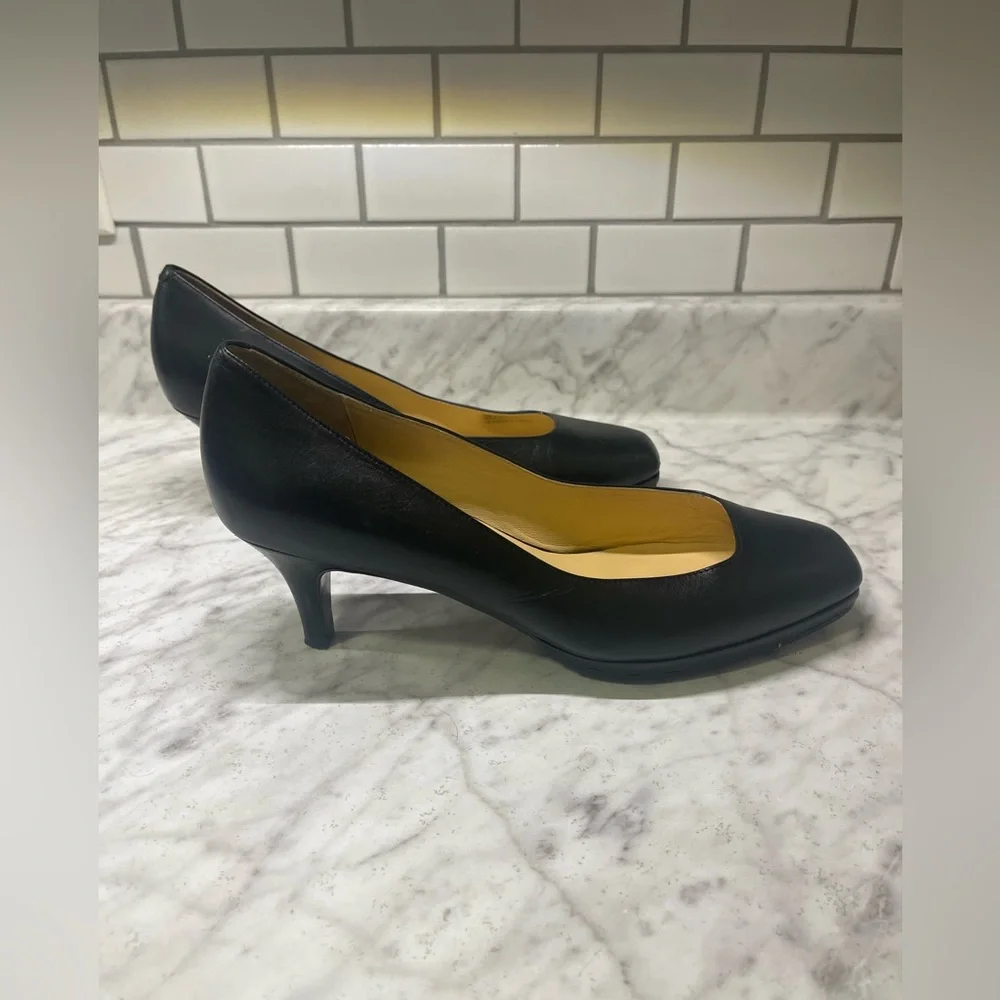 Cole Haan Square Toe Black pump heels, approx. 2 1/2 in heel, size 9 1/2 B - Picture 4 of 8